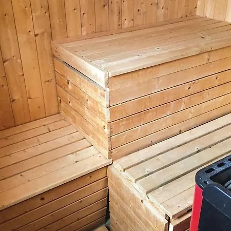 Four Bedroom Holiday In Nyaraló Skåbu