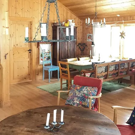 Four Bedroom Holiday In * Skåbu