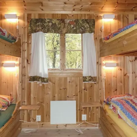 Nyaraló Four Bedroom Holiday In Skåbu